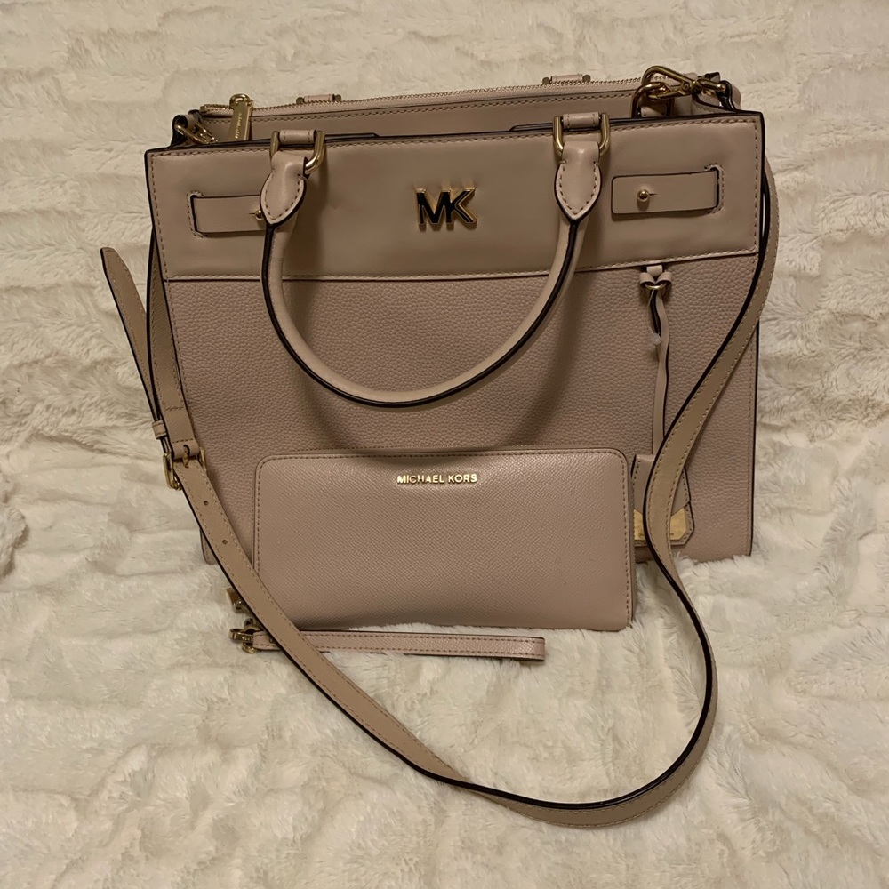 SOLD MK Shoulder Bag with Matching Wallet